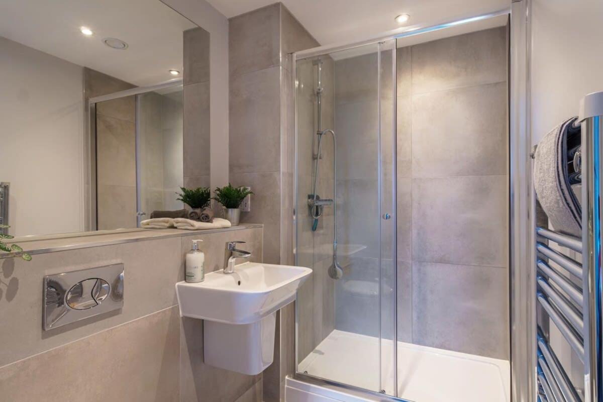 Fantastic 3 Bedroom Manchester Apartment Dış mekan fotoğraf